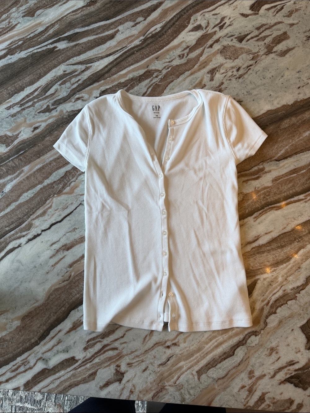 Gap button down tee